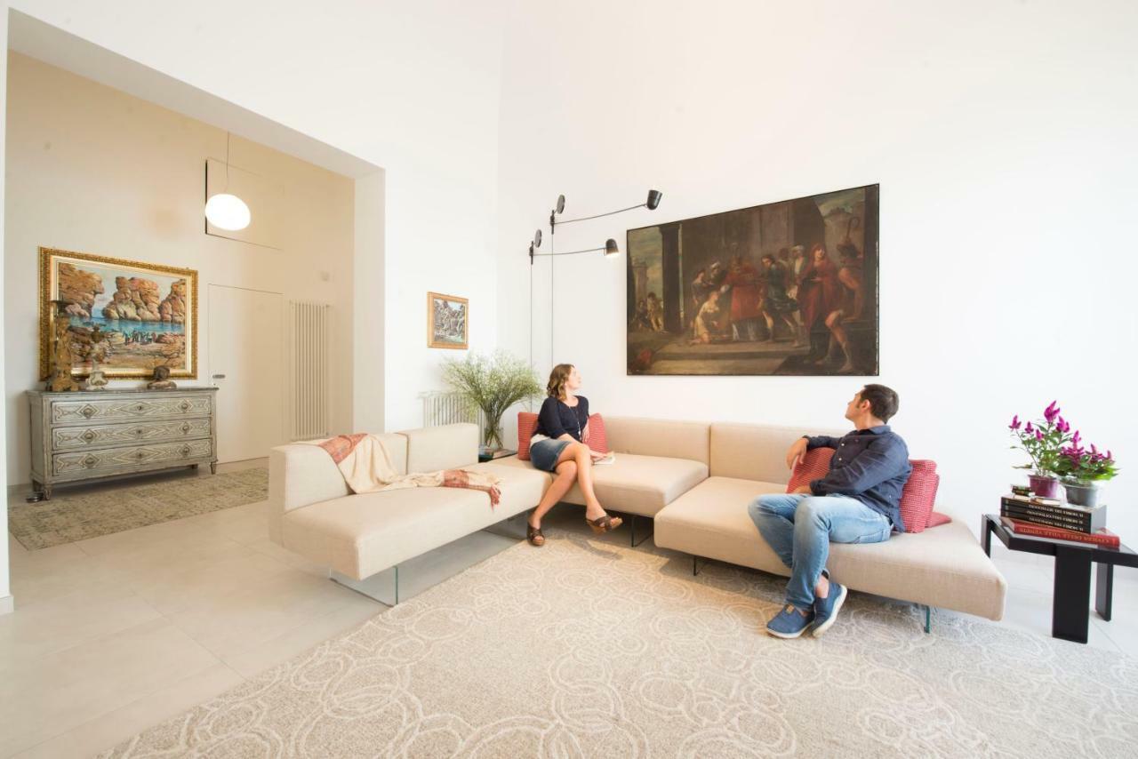 Gattopardo Apartments By Lago Design ปาแลร์โม ภายนอก รูปภาพ